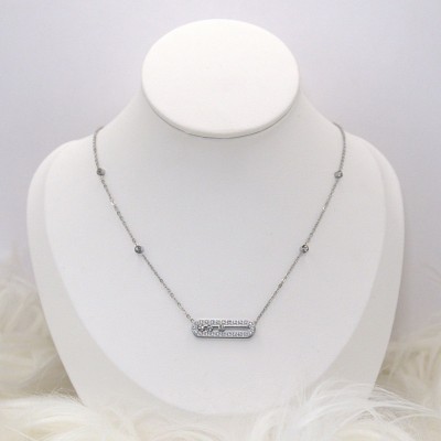 Ατσάλινο οβάλ κολιέ με ζιργκόν σε ασημί χρώμα