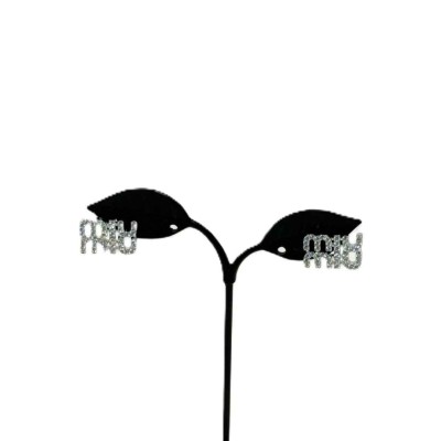 Ατσάλινα καρφωτά ασημί σκουλαρίκια με στρας