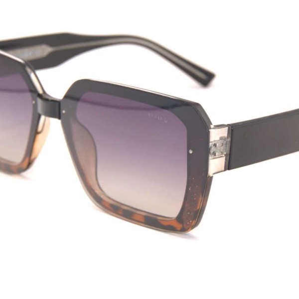 Grace Black Tartarooga