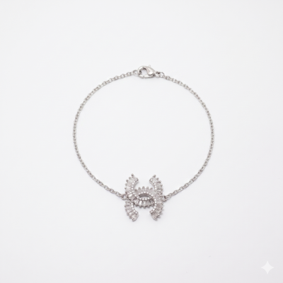 Ατσάλινο βραχιόλι με σχέδιο σε ασημί χρώμα