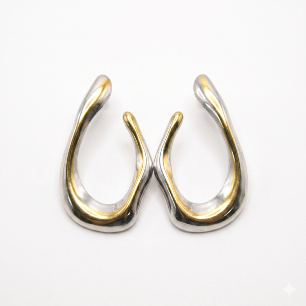 Ατσάλινα δίχρωμα σκουλαρίκια ασύμετροι κρίκοι